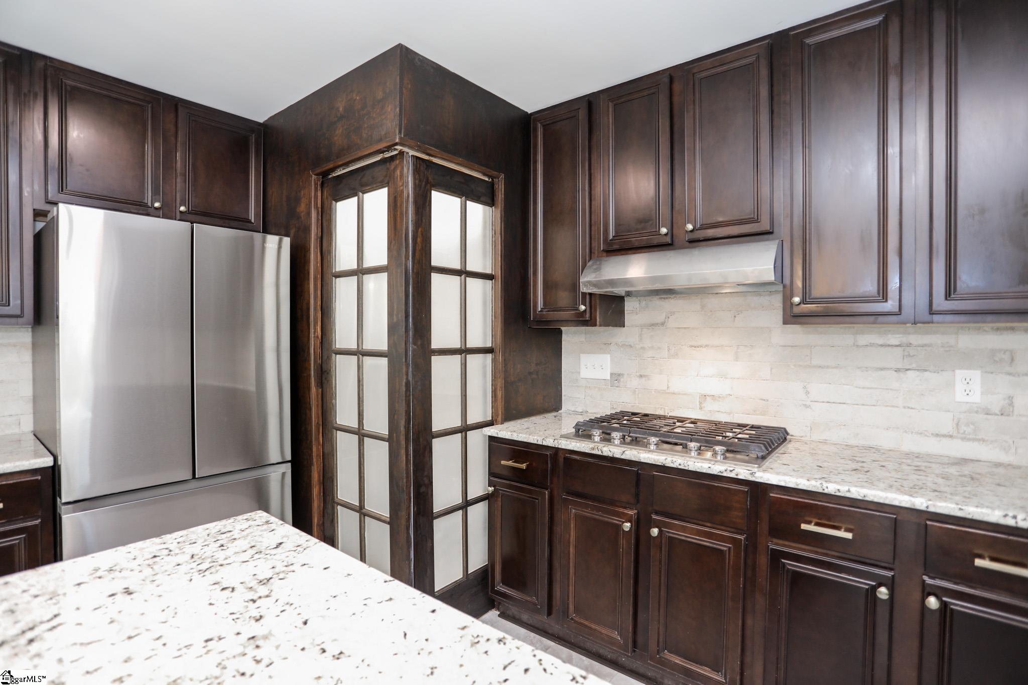 204 Front Street Easley, SC 29640 - Photo 10 of 33