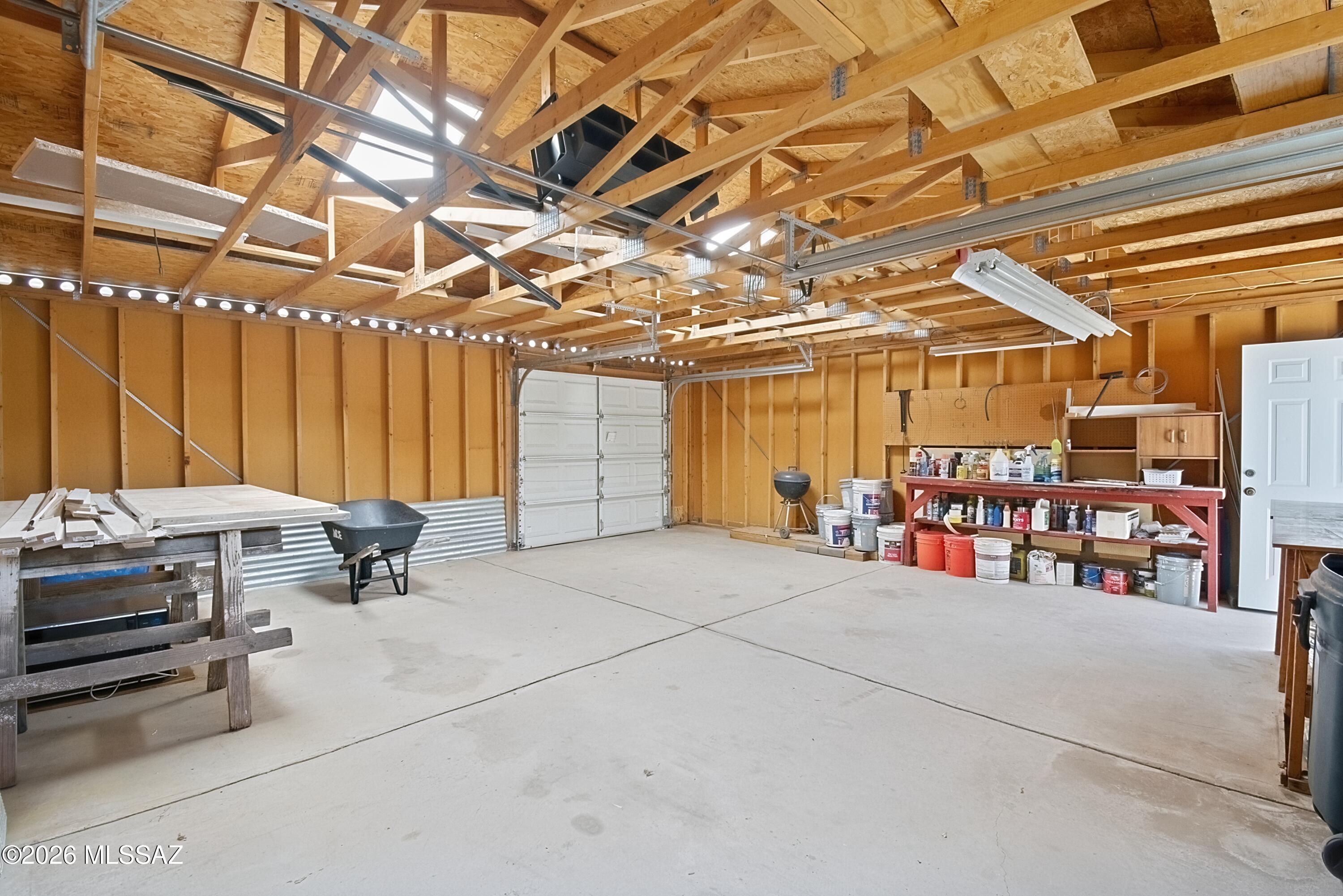 6202 East Timrod Street Tucson, AZ 85711 - Photo 32 of 36 Garage 2