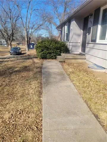 $195,000 | 6706 East 98 Street, Kansas City, MO 64134