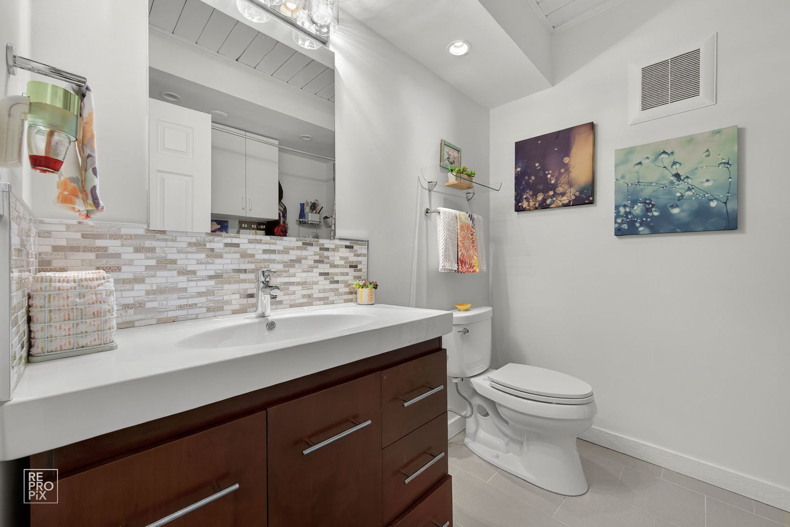 1755 Rand Road, Unit 7 Des Plaines, IL 60016 - Photo 18 of 31 Gallery Image 18