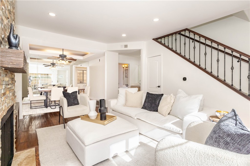 5240 Vantage Avenue, Unit 112 Valley Village, CA 91607 - Photo 13 of 25