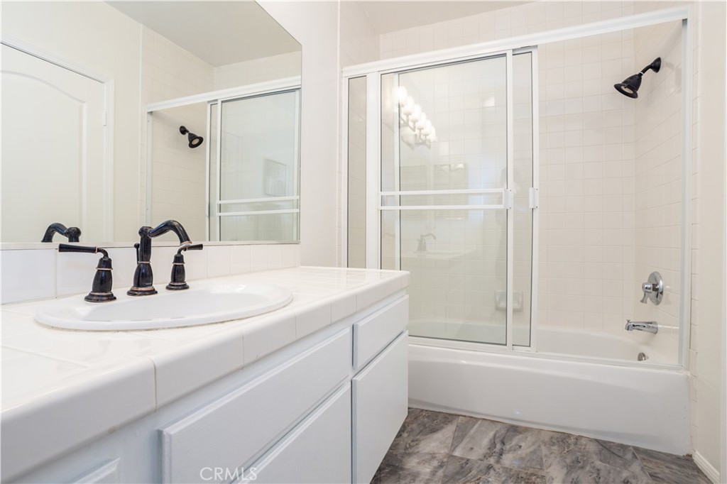 5240 Vantage Avenue, Unit 112 Valley Village, CA 91607 - Photo 24 of 25