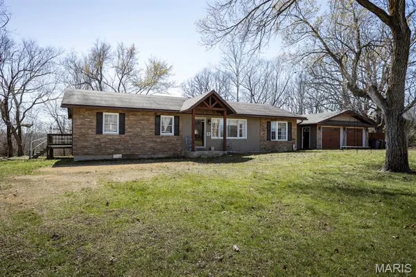 $195,000 | 19 Ginger Road, Iberia, MO 65486