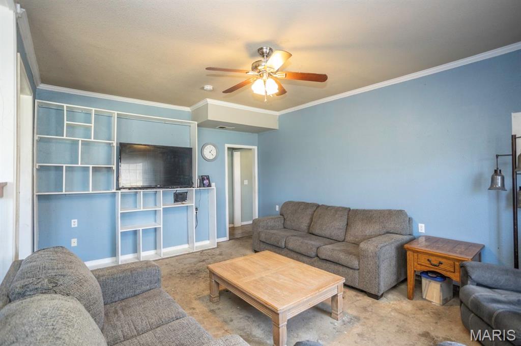 19 Ginger Road Iberia, MO 65486 - Photo 15 of 58