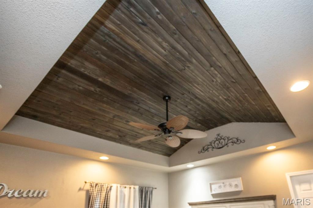 19 Ginger Road Iberia, MO 65486 - Photo 27 of 58