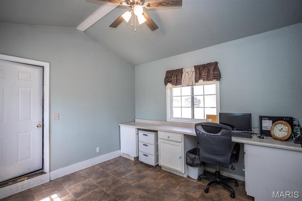 19 Ginger Road Iberia, MO 65486 - Photo 33 of 58