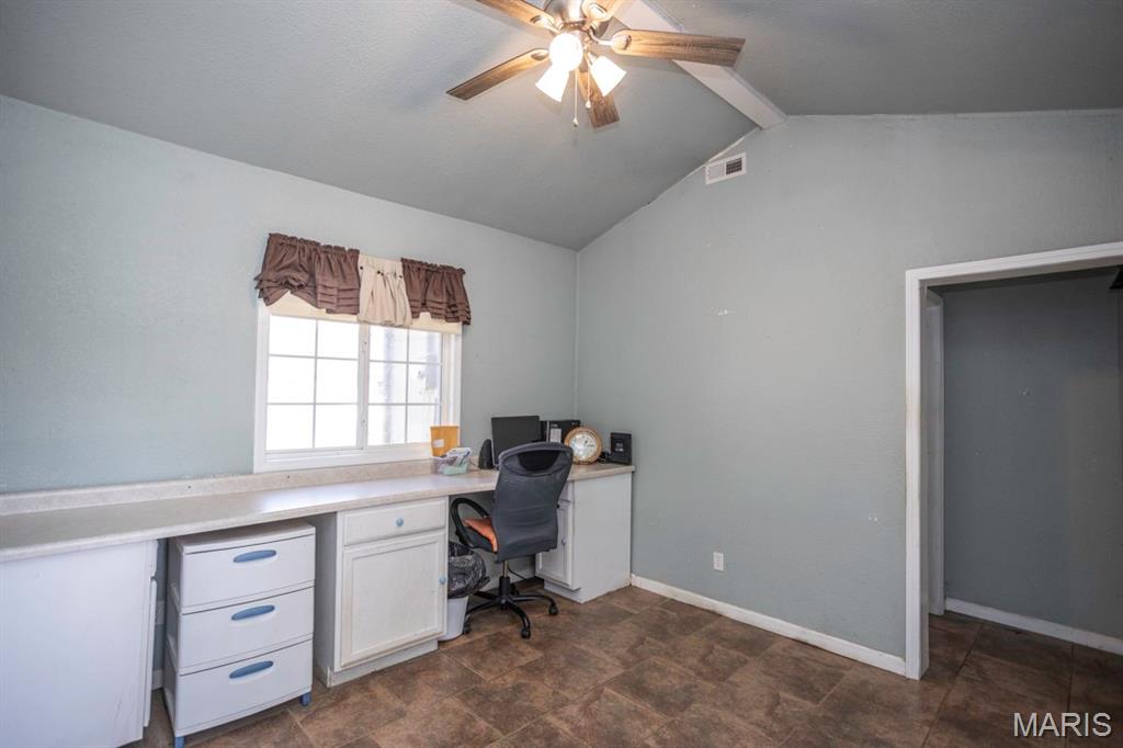 19 Ginger Road Iberia, MO 65486 - Photo 34 of 58