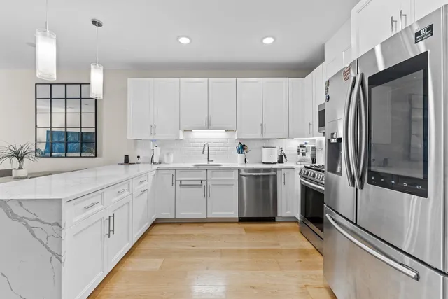 $725,000 | 306 New York Avenue, Unit 201, Union City, NJ 07087