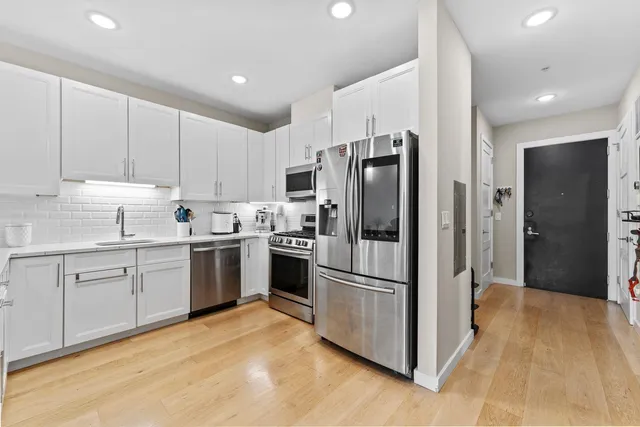 $725,000 | 306 New York Avenue, Unit 201, Union City, NJ 07087