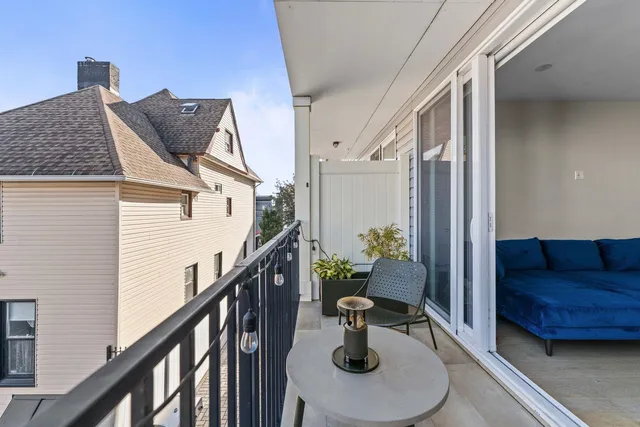 $725,000 | 306 New York Avenue, Unit 201, Union City, NJ 07087