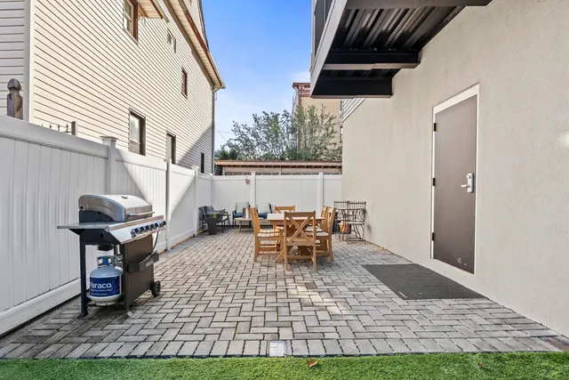 $725,000 | 306 New York Avenue, Unit 201, Union City, NJ 07087