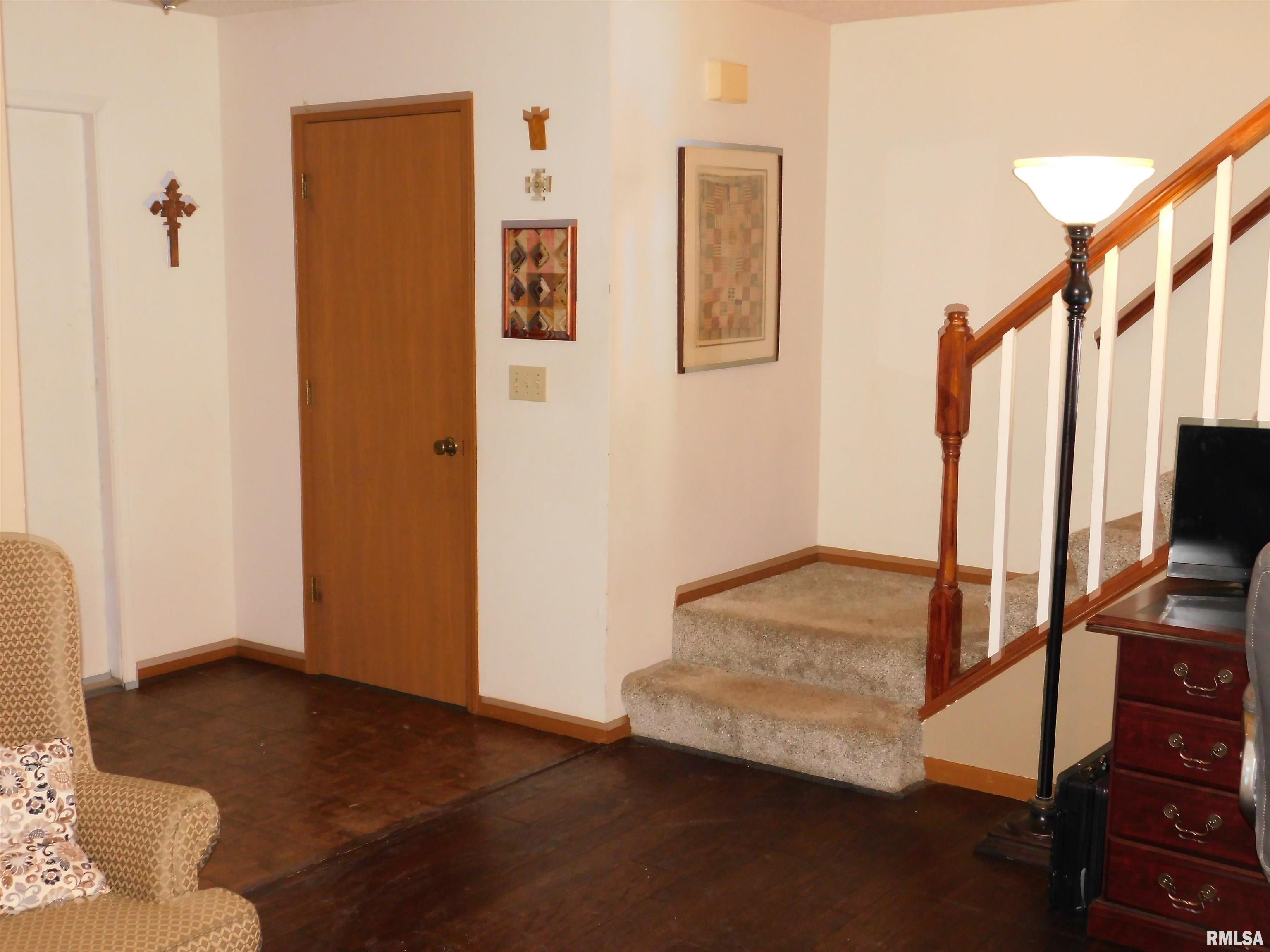 53 Brookside Place, Unit 53 Springfield, IL 62704 - Photo 7 of 17 Gallery Image 7