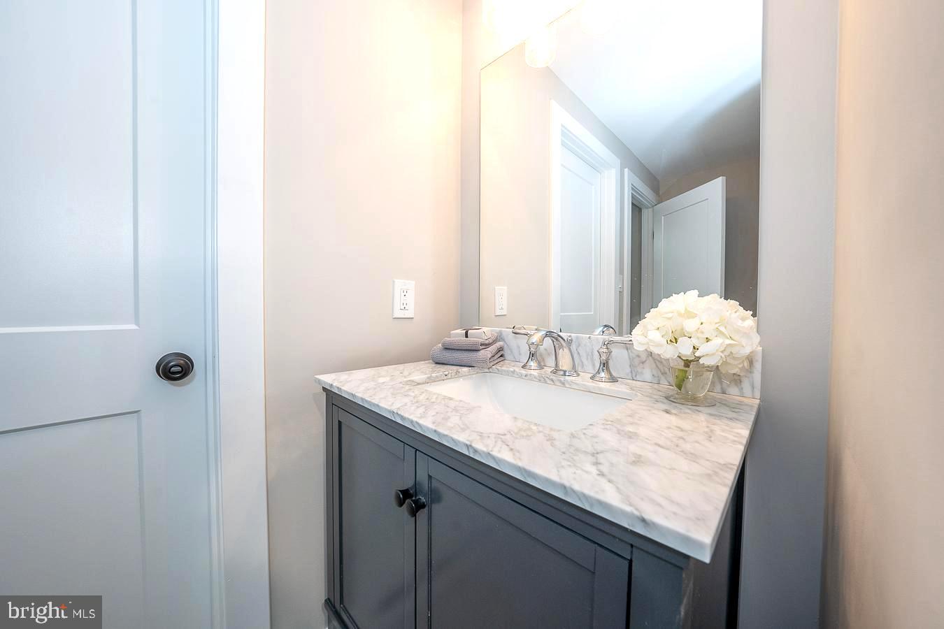 3 Rodney Road Bryn Mawr, PA 19010 - Photo 16 of 42 Vanity with Marble Top