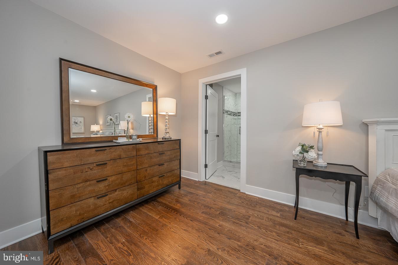 3 Rodney Road Bryn Mawr, PA 19010 - Photo 20 of 42 Primary Suite