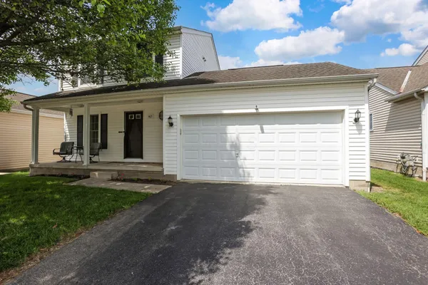 $329,900 | 405 Ruffin Drive, Galloway, OH 43119