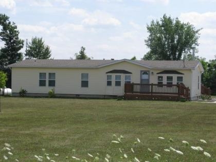 7502 County Road 16 Butler, IN 46721 - Photo 1 of 19