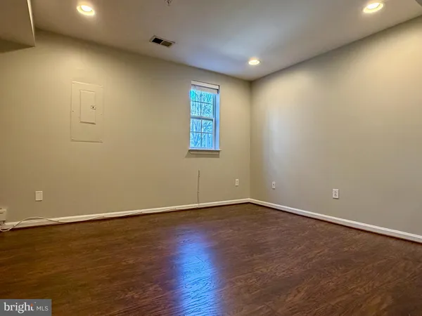 $3,700 | 6036 Helmsman Way, Unit A355, Clarksville, MD 21029