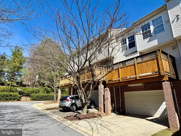 $3,700 | 6036 Helmsman Way, Unit A355, Clarksville, MD 21029