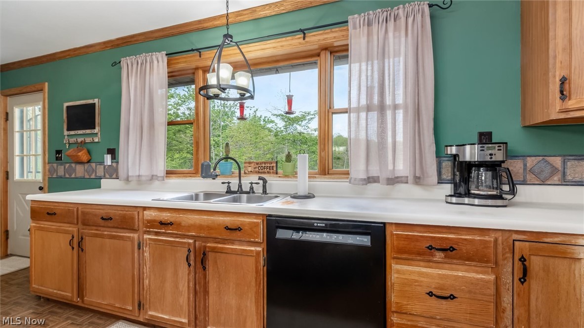 65652 Beeham Run Road Cambridge, OH 43725 - Photo 3 of 38