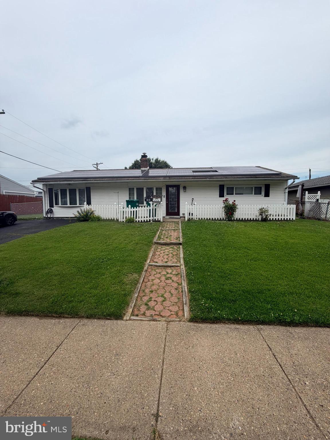 89 Timber Lane Levittown, PA 19054 - Photo 1 of 12