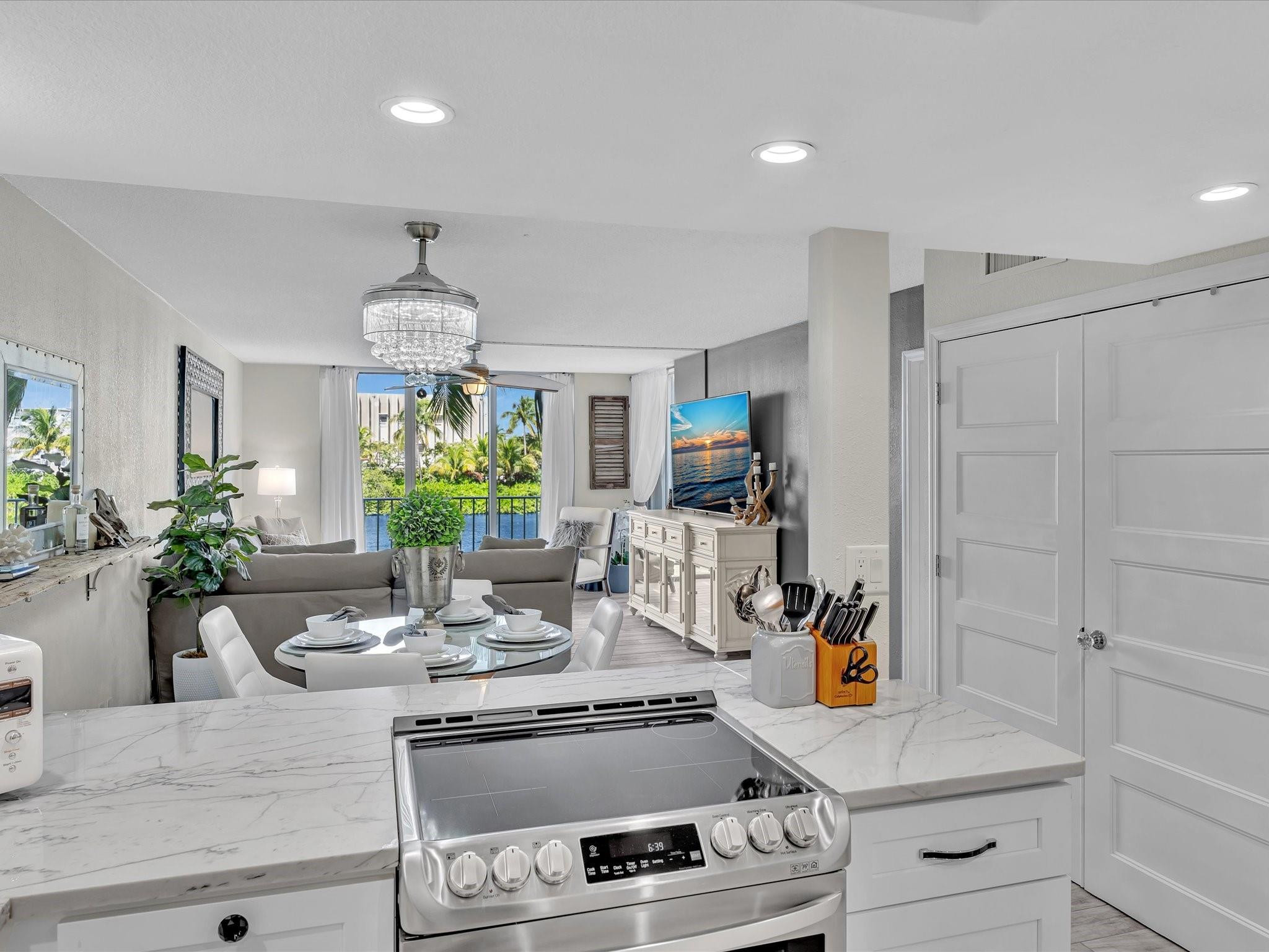 1609 North Riverside Drive, Unit 204 Pompano Beach, FL 33062 - Photo 17 of 76 Photo 17