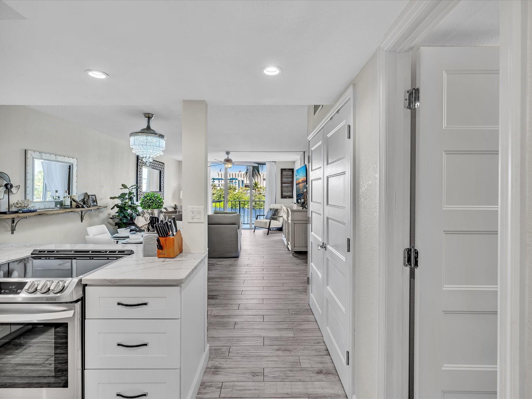 1609 North Riverside Drive, Unit 204 Pompano Beach, FL 33062 - Photo 7 of 76 Photo 7