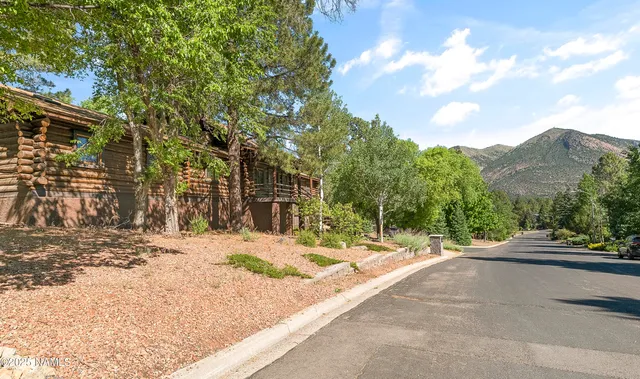 $849,000 | 2565 North Rio De Flag Drive, Flagstaff, AZ 86004