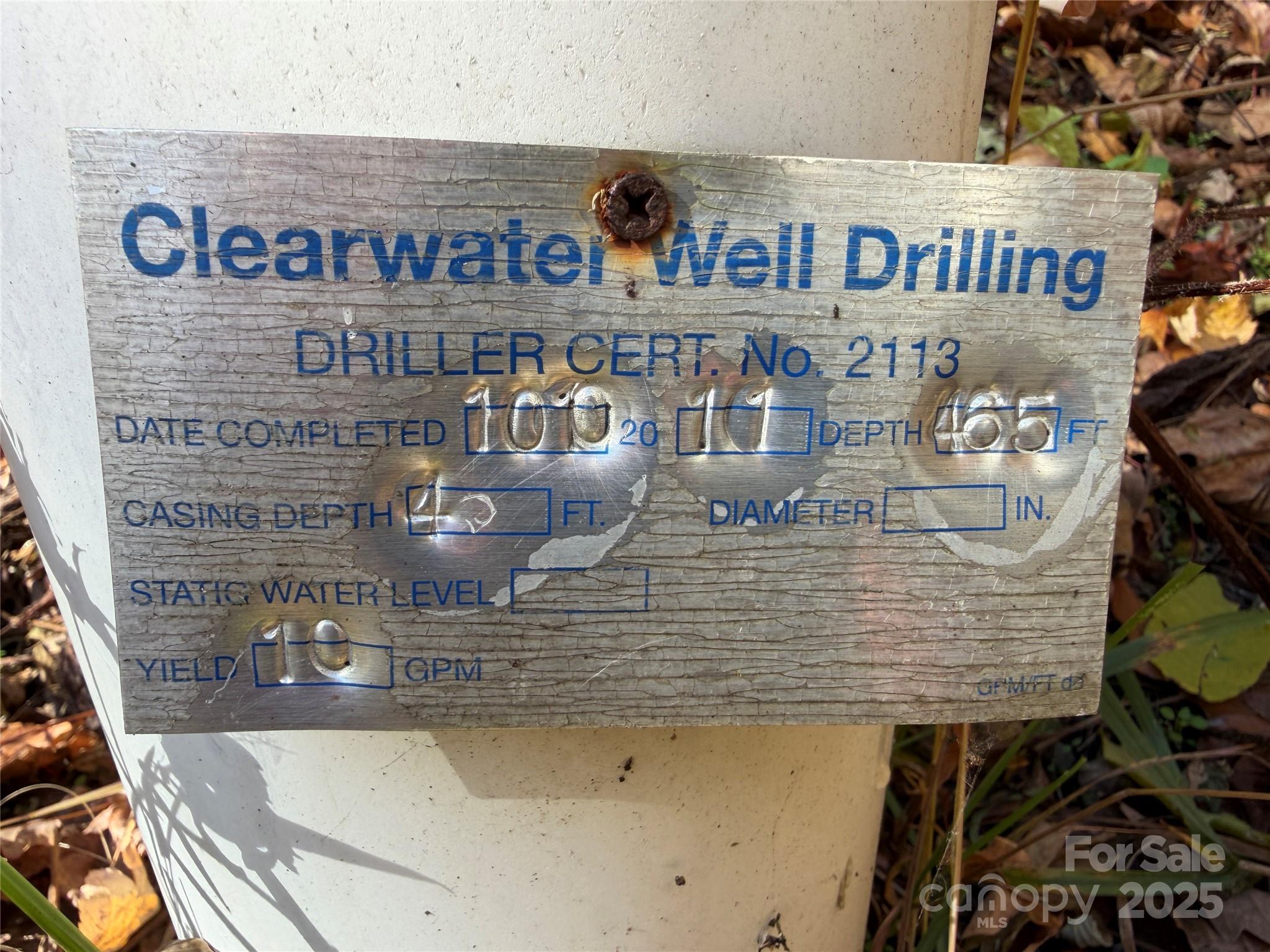 890 Panther Branch Road Hot Springs, NC 28743 - Photo 25 of 47 a front view of a retail shop