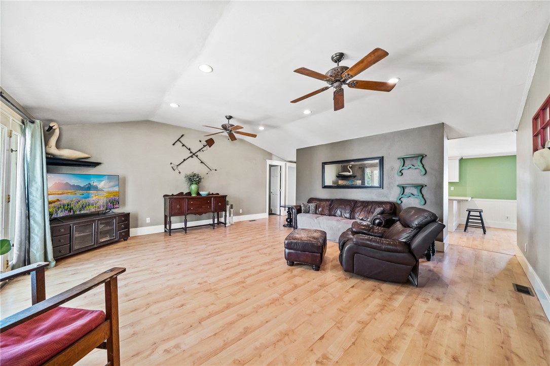 31615 Leon Road Winchester, CA 92596 - Photo 15 of 61 a living room with furniture