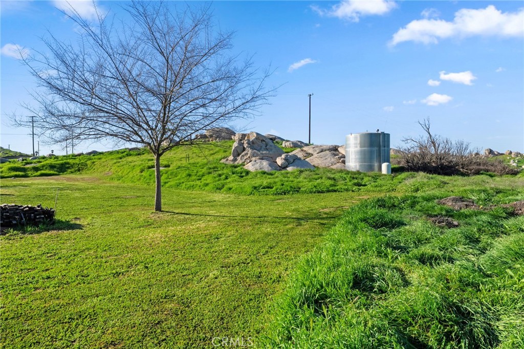 31615 Leon Road Winchester, CA 92596 - Photo 46 of 61 a view of a field with grass