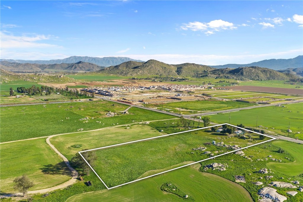31615 Leon Road Winchester, CA 92596 - Photo 52 of 61 Aerial view from back of property looking toward the mountians