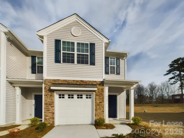 $1,850 | 8021 Murray Branch Drive, Charlotte, NC 28216