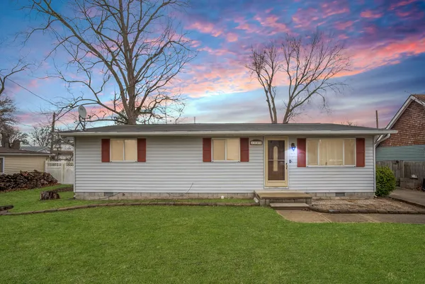 $179,900 | 1720 Michigan Street, Algonac, MI 48001