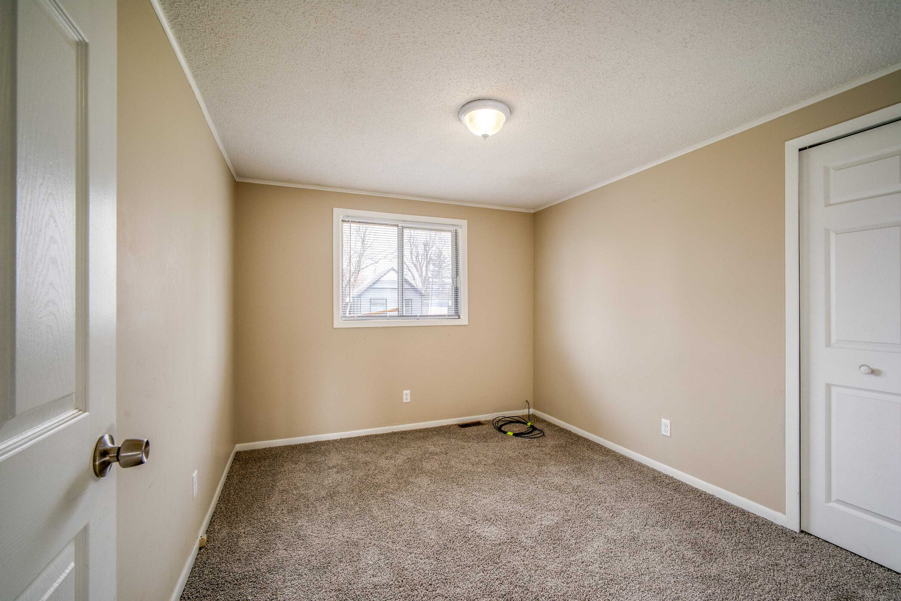 1720 Michigan Street Algonac, MI 48001 - Photo 11 of 32 10