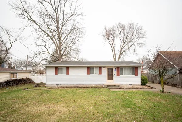 $179,900 | 1720 Michigan Street, Algonac, MI 48001