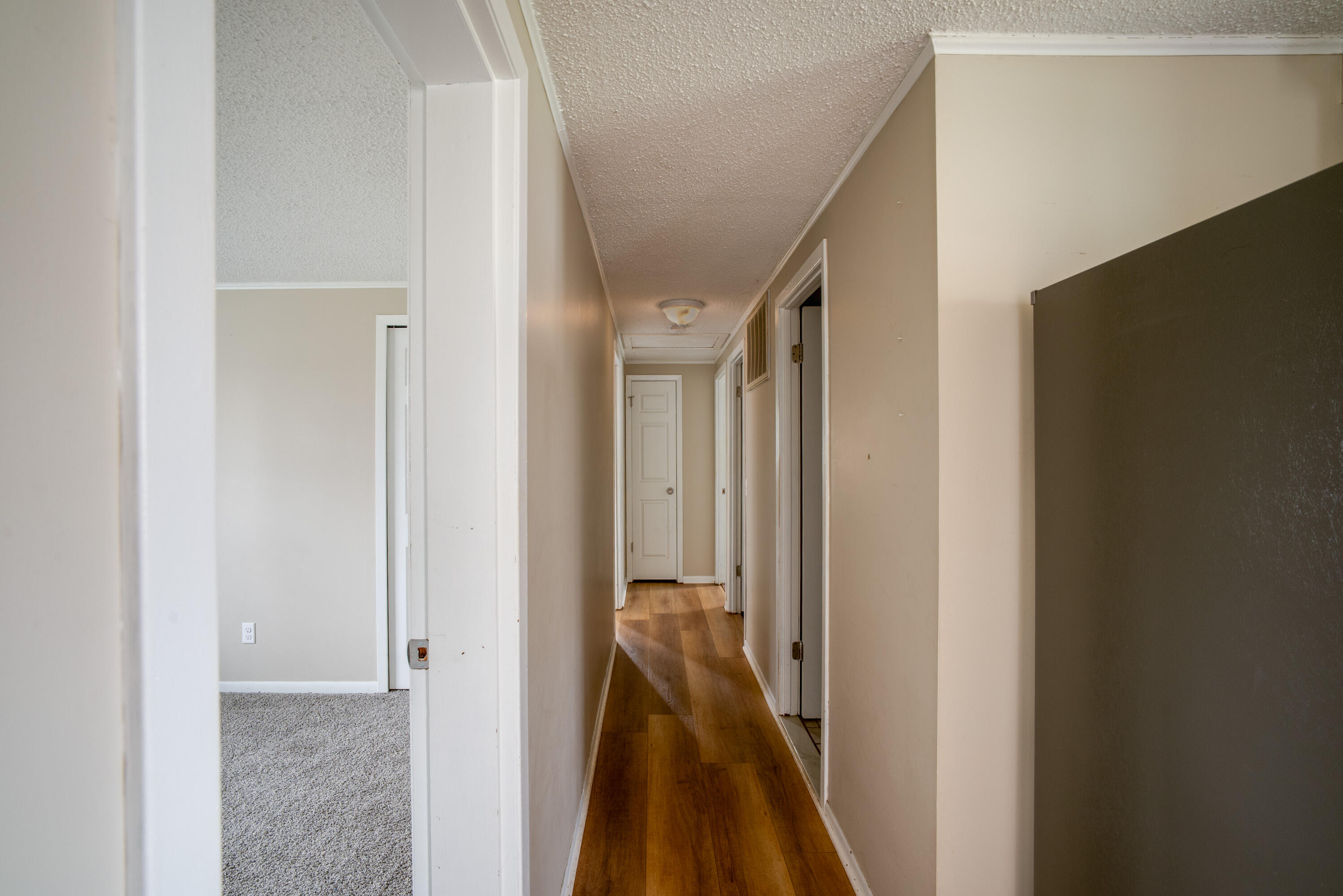 1720 Michigan Street Algonac, MI 48001 - Photo 10 of 32 9