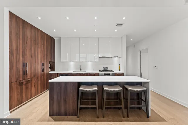 $1,359,000 | 1650 Silver Hill Drive, Unit 1706, McLean, VA 22102