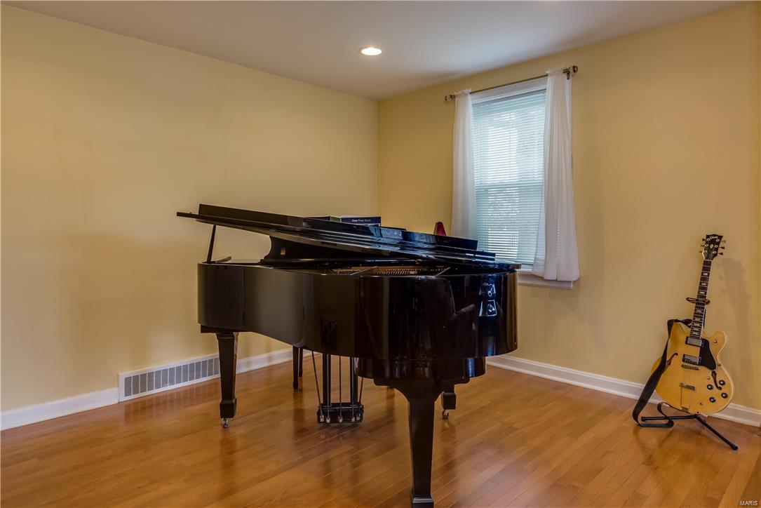 1250 Carman Road Manchester, MO 63021 - Photo 5 of 58 Gallery Image 5