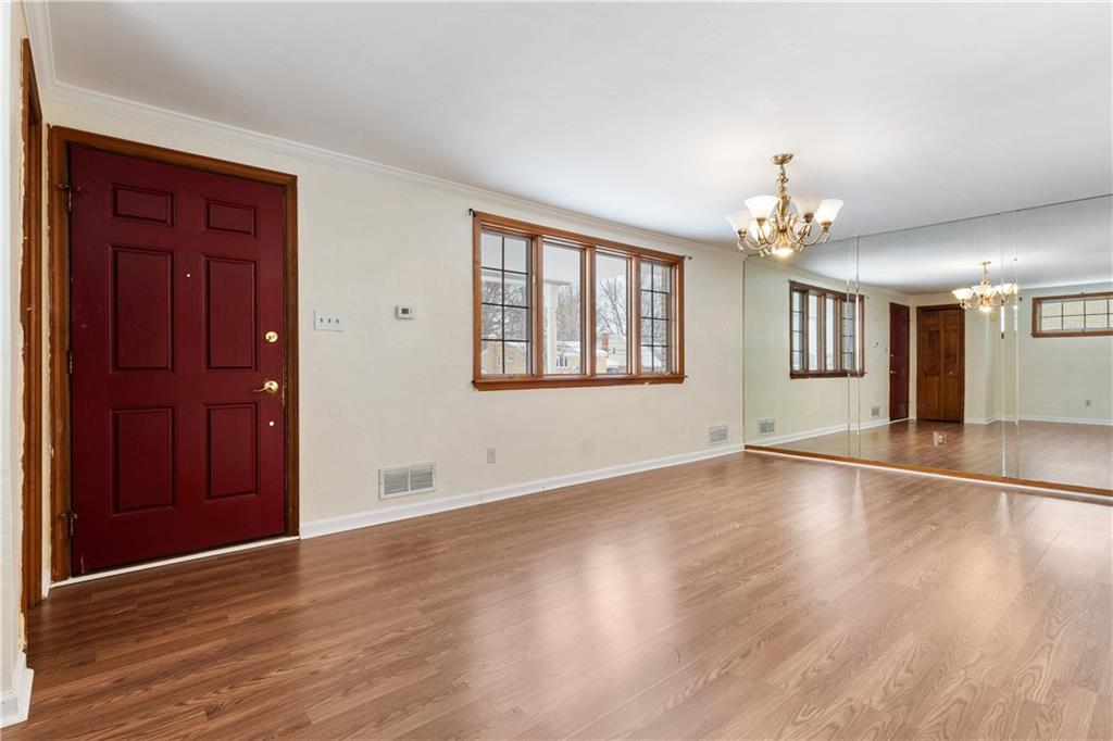 641 Judith Drive Pittsburgh, PA 15236 - Photo 6 of 37