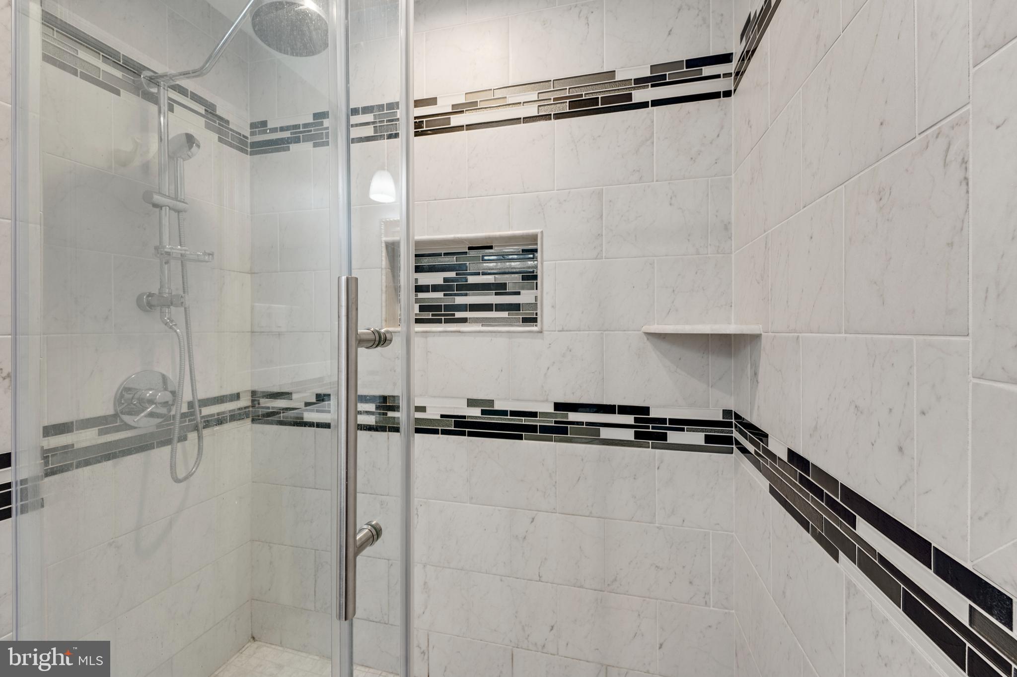 16 Hugo Court Silver Spring, MD 20906 - Photo 29 of 50 Primary bathroom