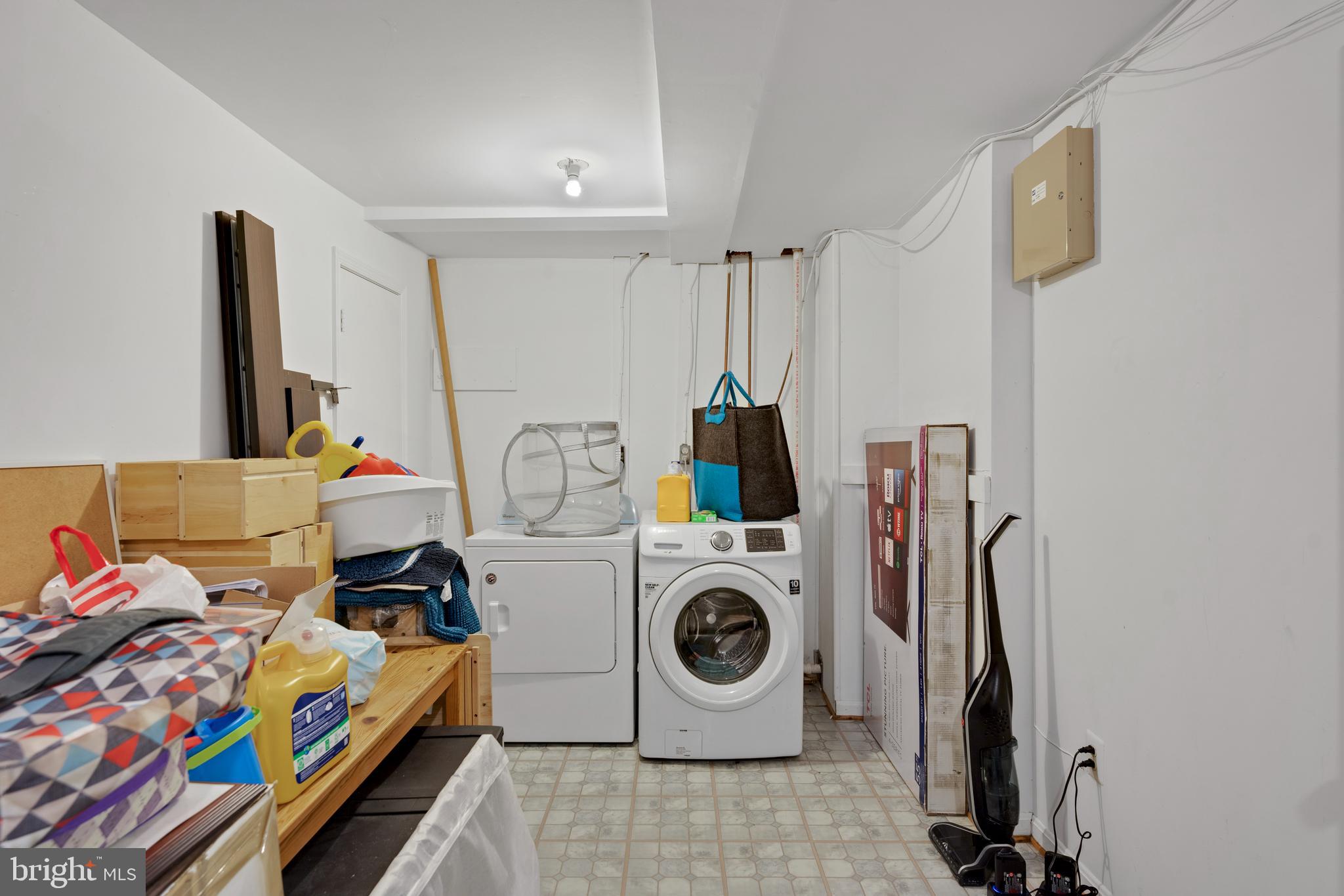 16 Hugo Court Silver Spring, MD 20906 - Photo 40 of 50 Laundry