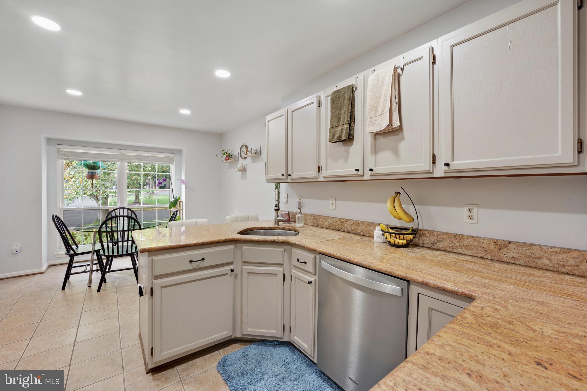 16 Hugo Court Silver Spring, MD 20906 - Photo 9 of 50 Kitchen