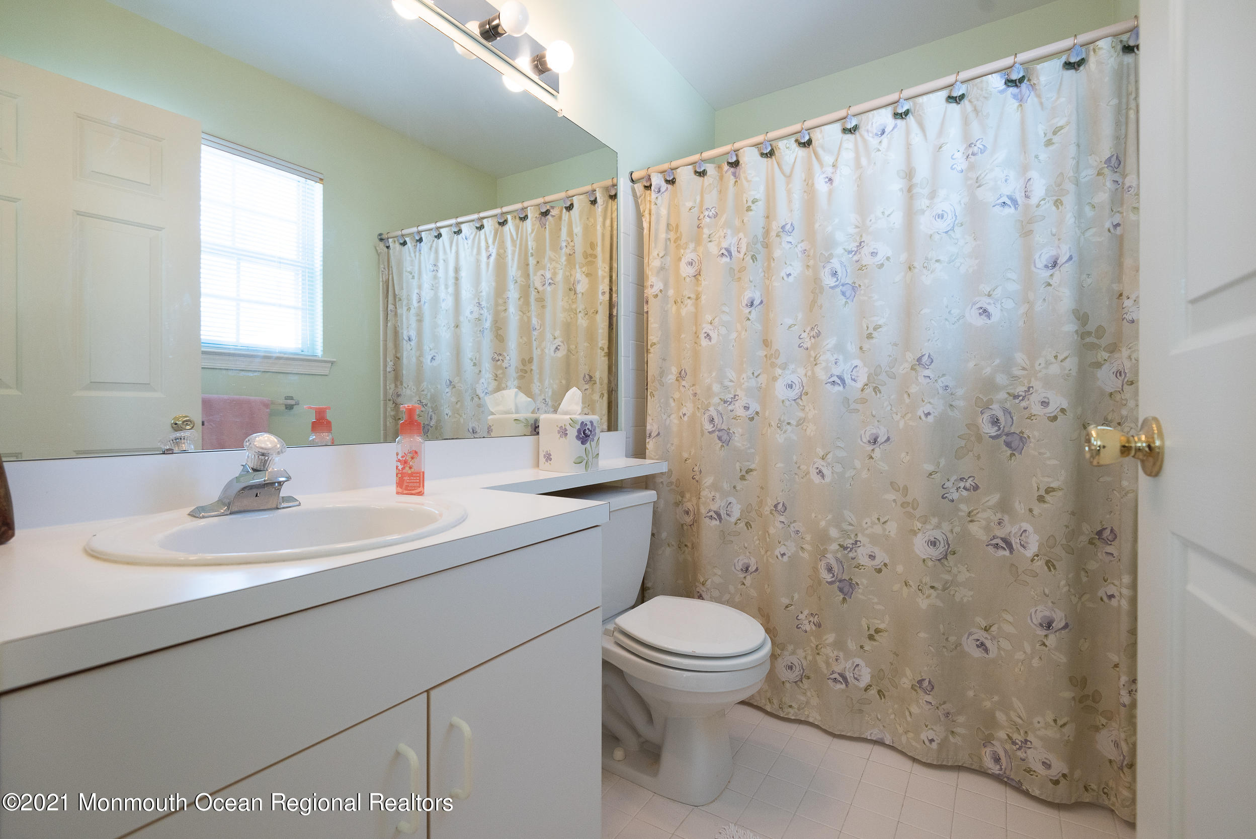 12 Perri Road Freehold, NJ 07728 - Photo 19 of 23 Bed 2 Bath
