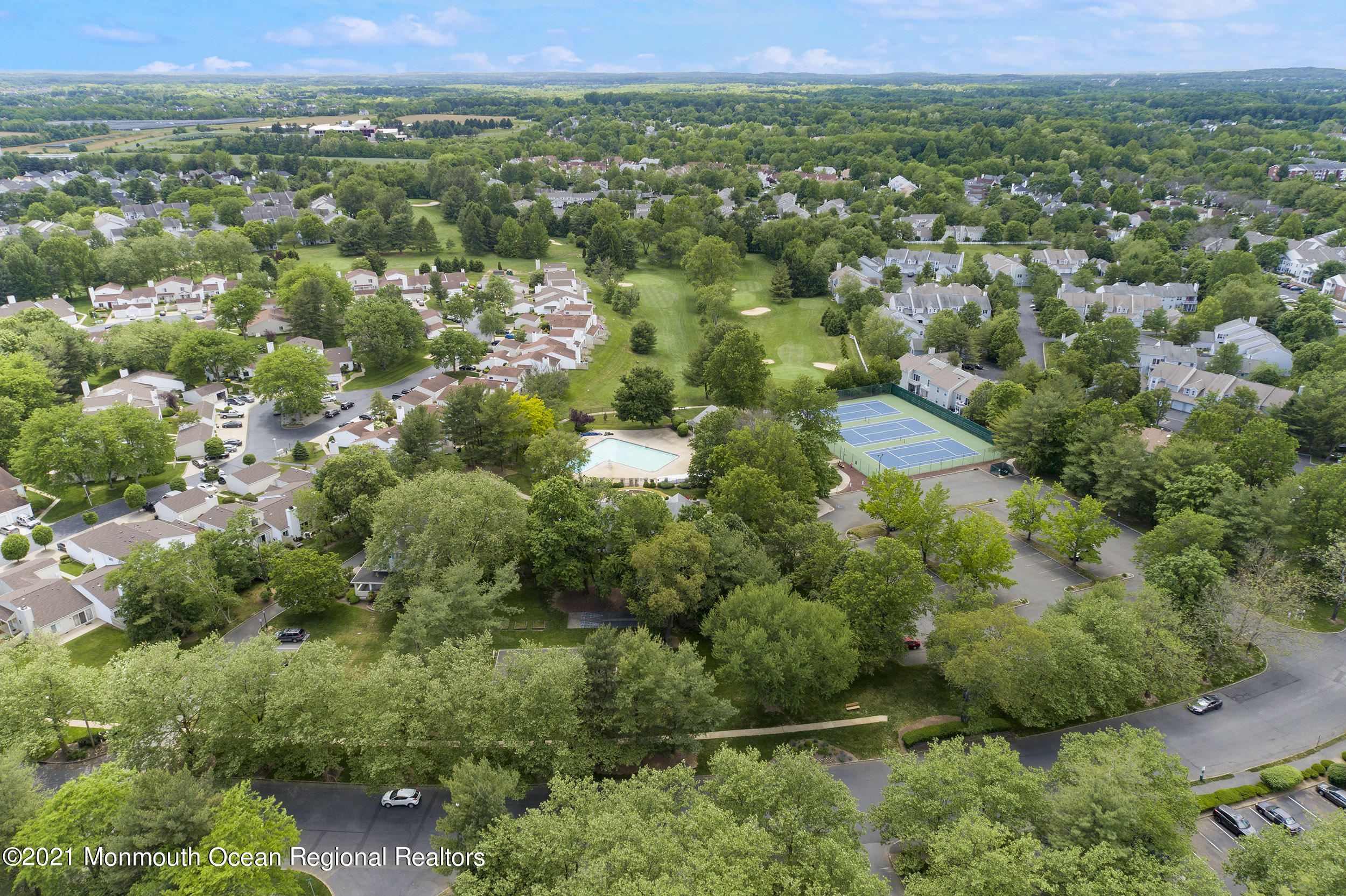 12 Perri Road Freehold, NJ 07728 - Photo 22 of 23 Club 1
