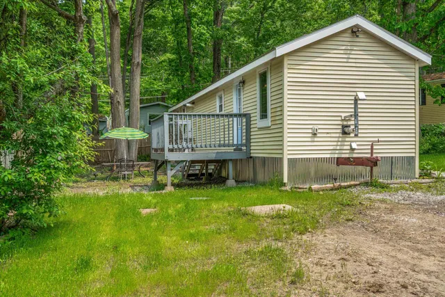 $100,000 | 8 Bush Avenue, Allenstown, NH 03275