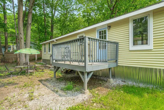 $100,000 | 8 Bush Avenue, Allenstown, NH 03275