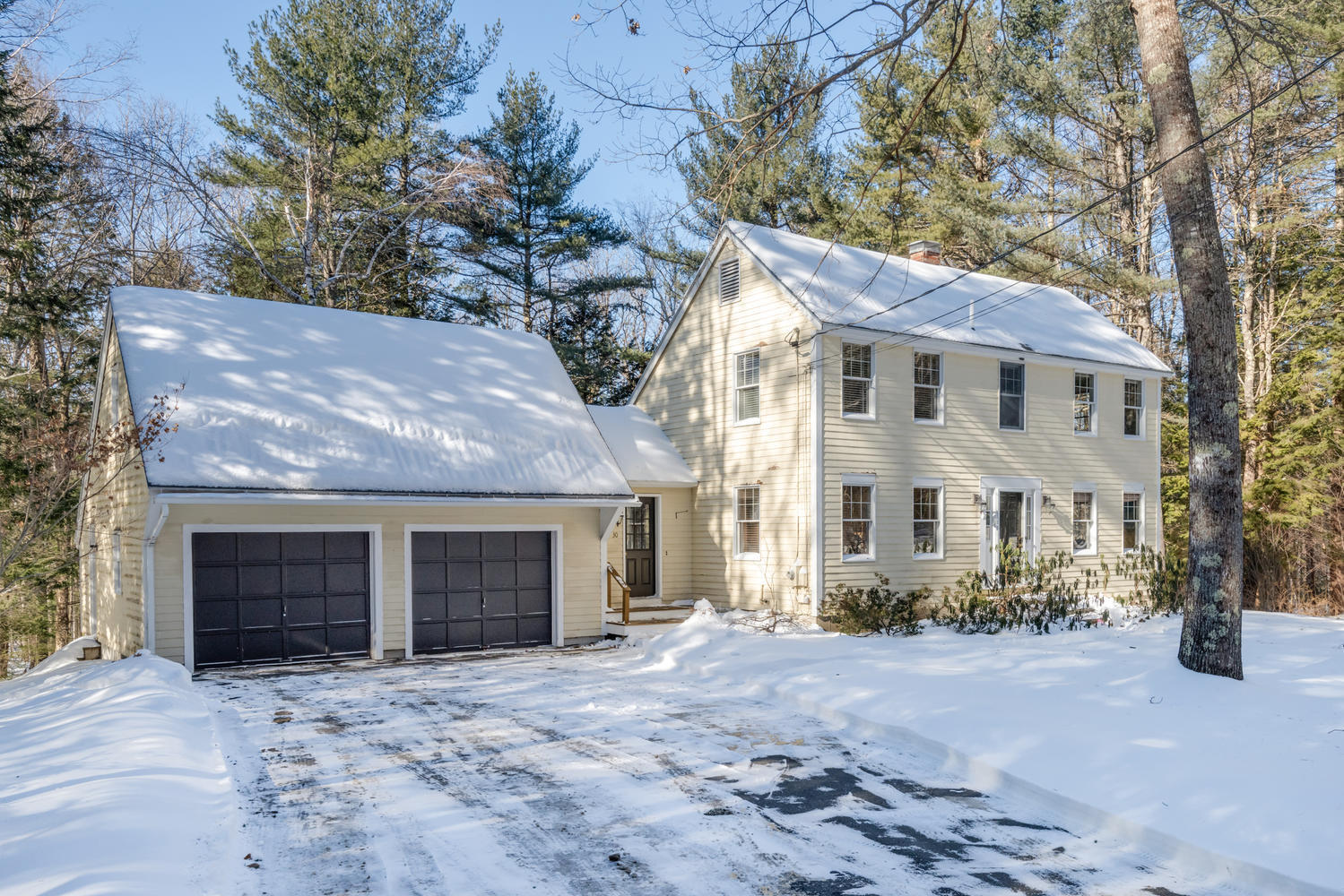 30 Valley Rd Cumberland ME-large-003-34-
