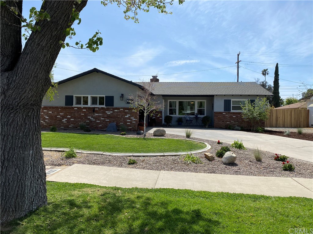 4142 Kingsbury Place Riverside, CA 92503 - Photo 1 of 1