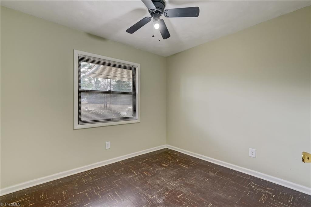 2202 Willow Road Greensboro, NC 27406 - Photo 14 of 19