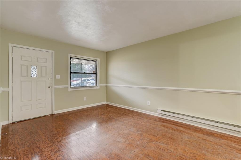 2202 Willow Road Greensboro, NC 27406 - Photo 5 of 19